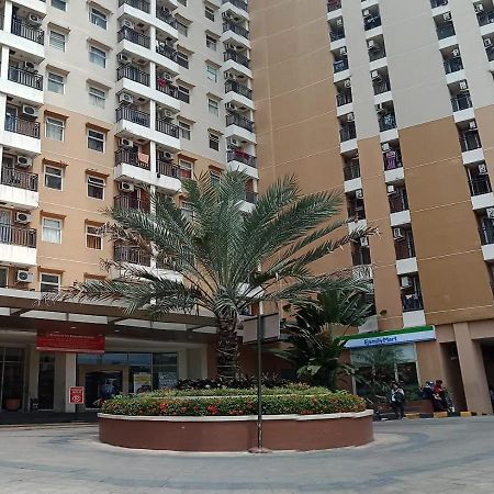 Sopian Apartemen Депок Екстер'єр фото