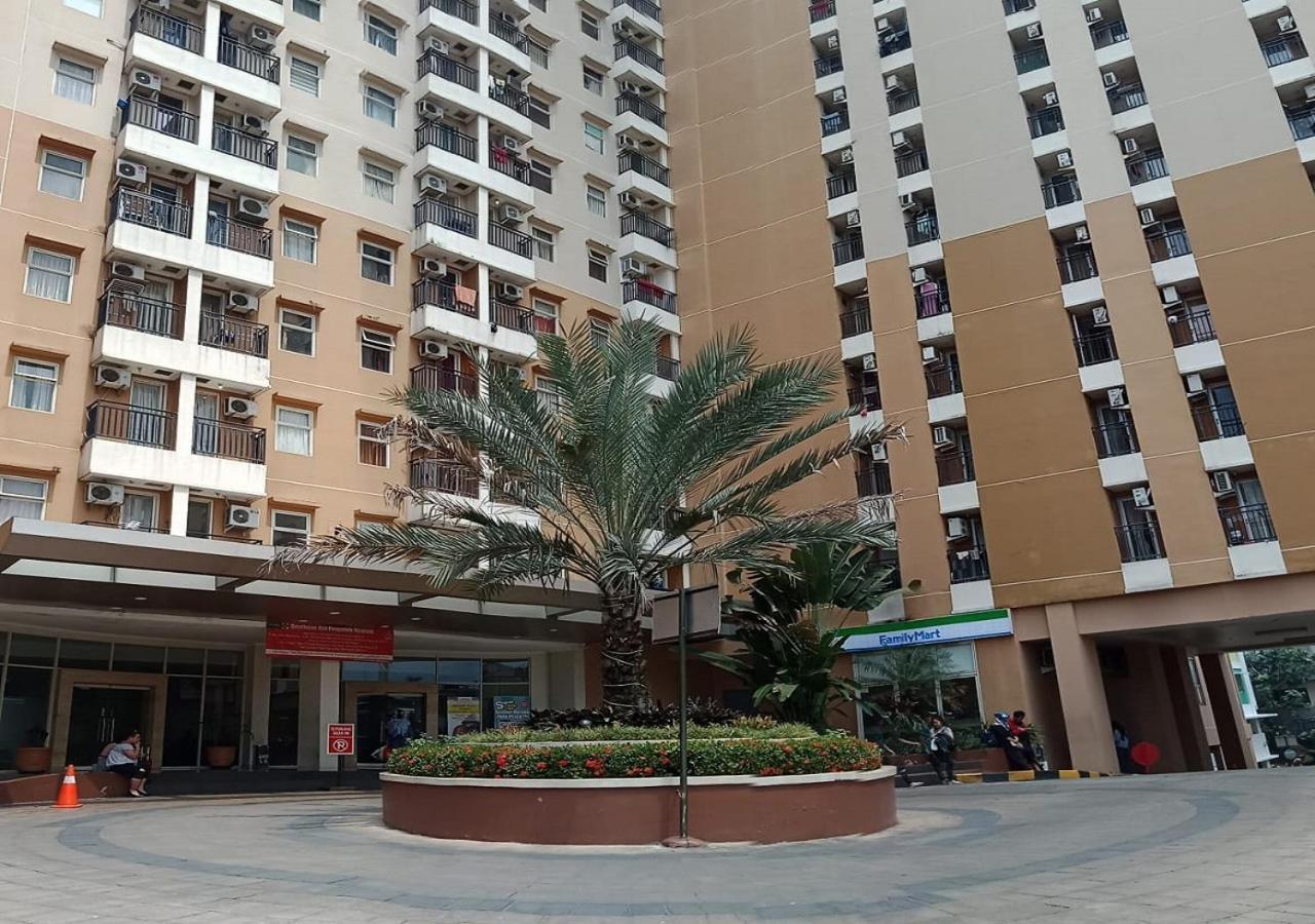 Sopian Apartemen Депок Екстер'єр фото
